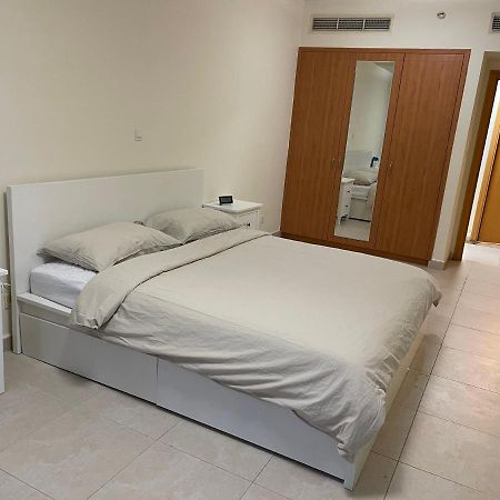 Metro Premium Location Spacious 2 Bedroom Apartment Right Next To The Metro Dubái Exterior foto